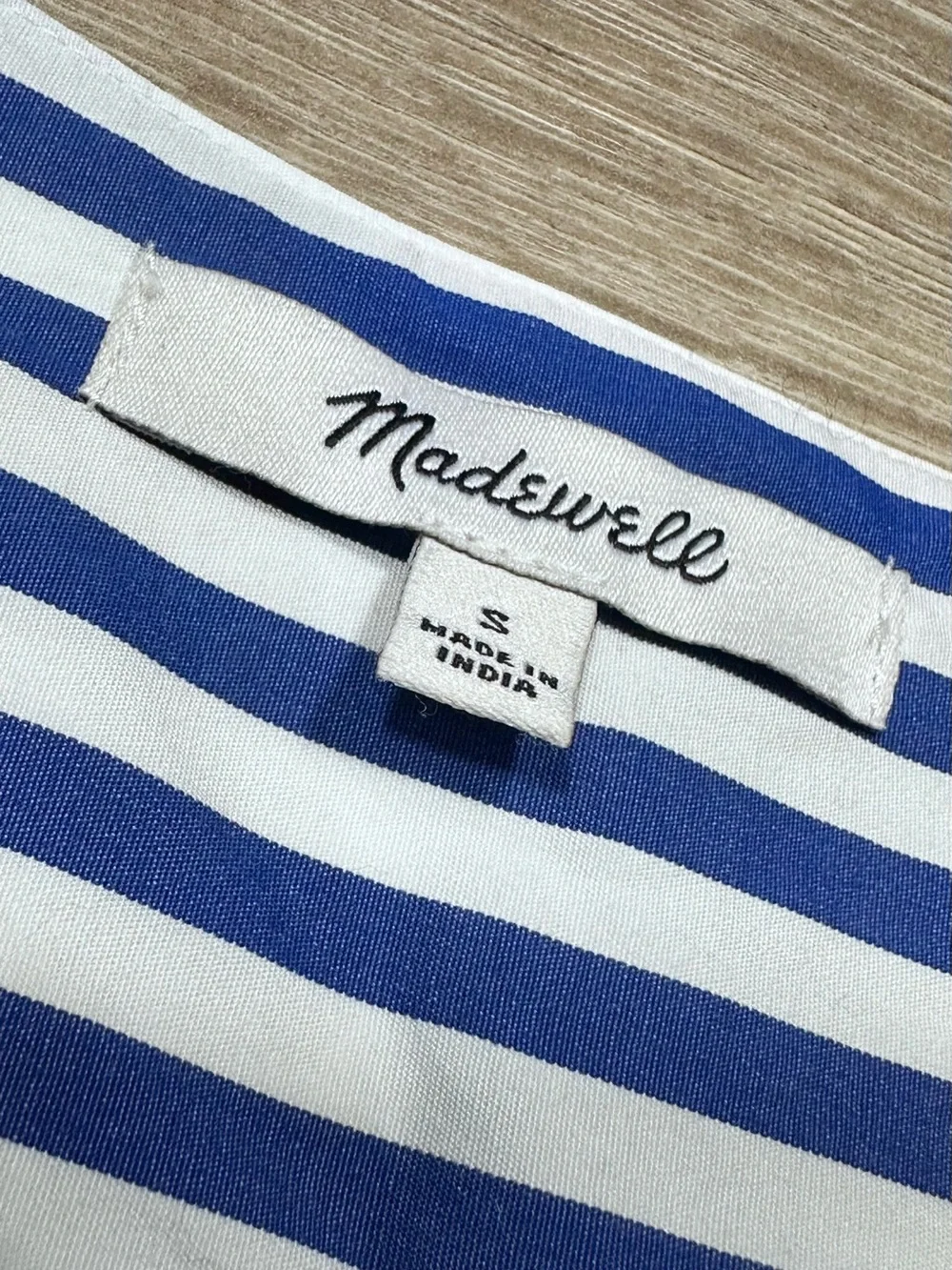Madewell Stacked Button V-Neck Long Sleeve Top Poplin French Blue